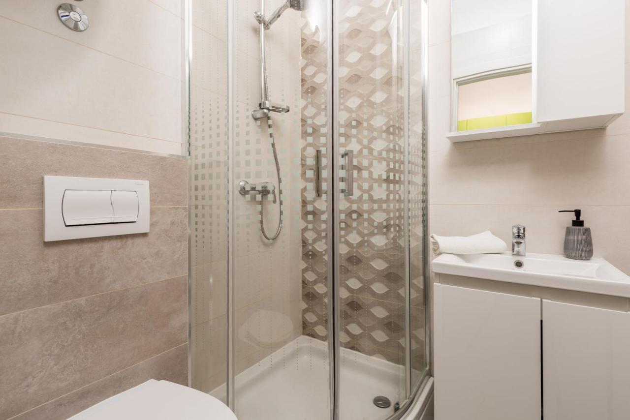 Studio Apartments Fran'S Rijeka Eksteriør billede