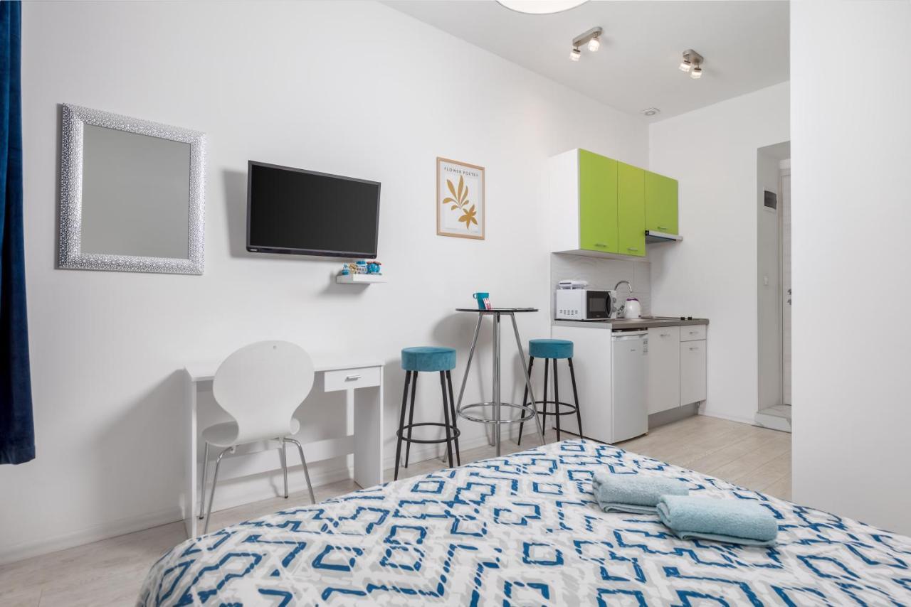 Studio Apartments Fran'S Rijeka Eksteriør billede