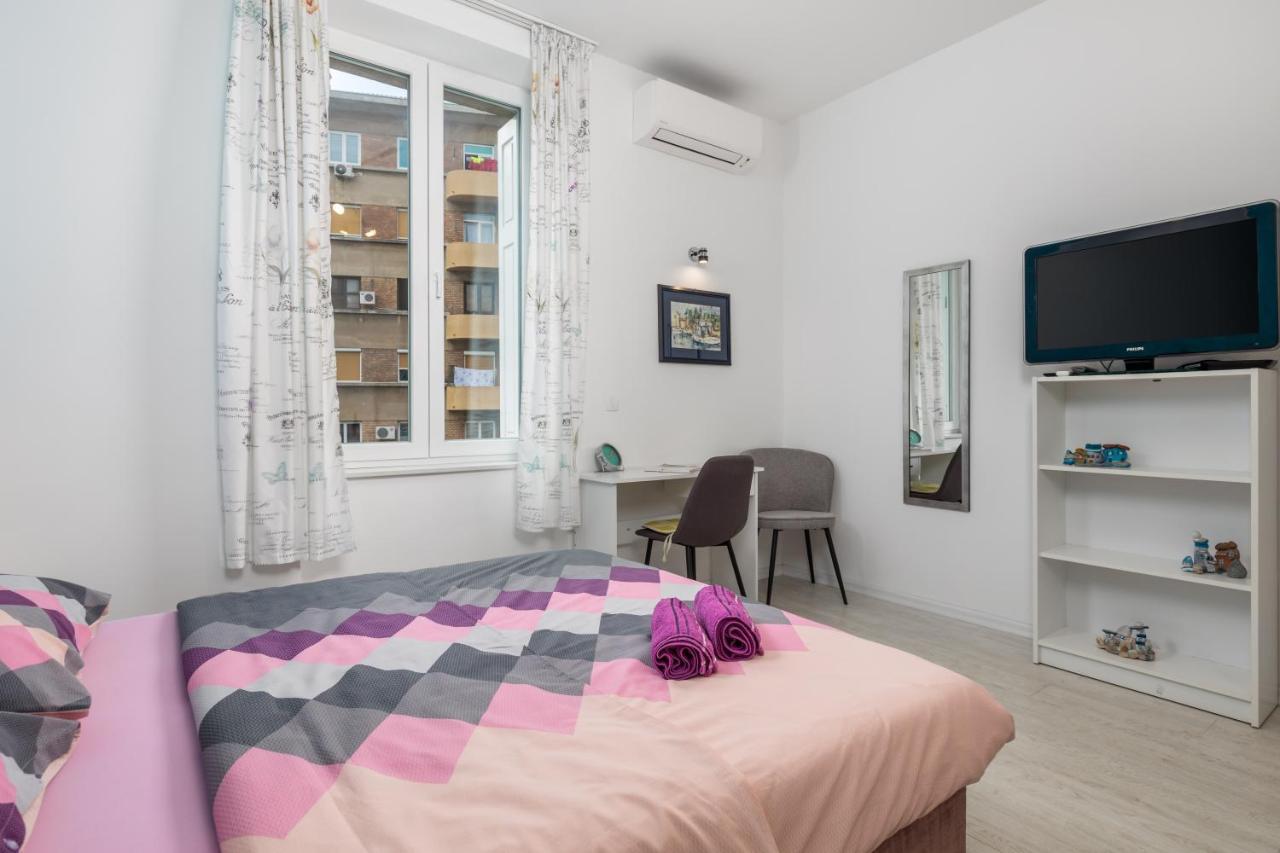 Studio Apartments Fran'S Rijeka Eksteriør billede